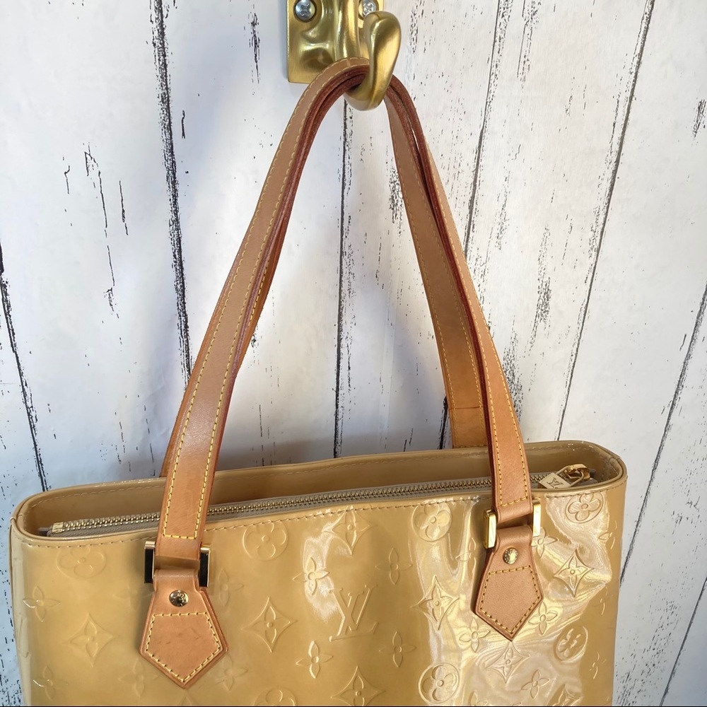 Louis Vuitton Monogram Vernis Houston Tote - Picture 15 of 15